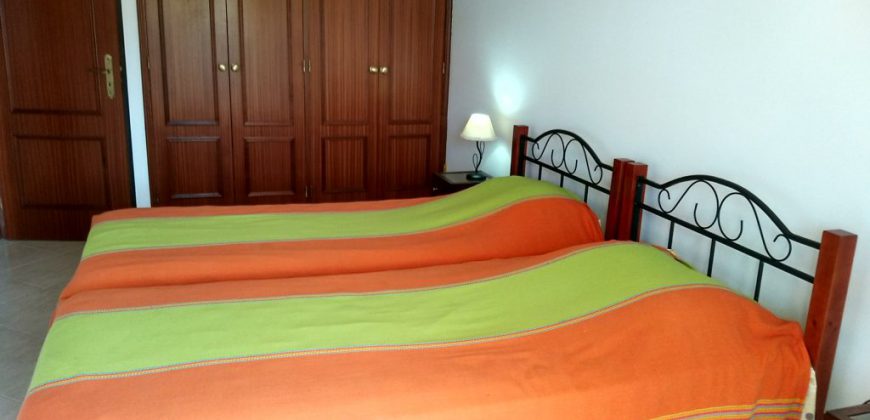 Apartamento na Fuseta com dois quartos e vista para a ria formosa