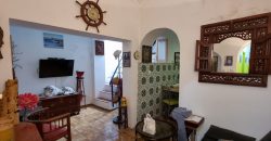 Typical 2 bedroom villa in the center of Fuseta