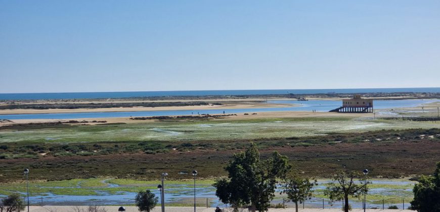 Apartamento T2 com vista mar na Fuseta